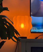 White Wavy Table Lamp